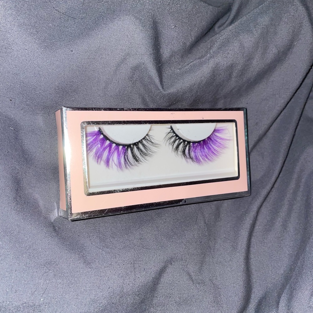 Lashes
